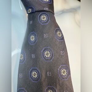 Joseph Abboud Gray and Blue Patterned Tie
